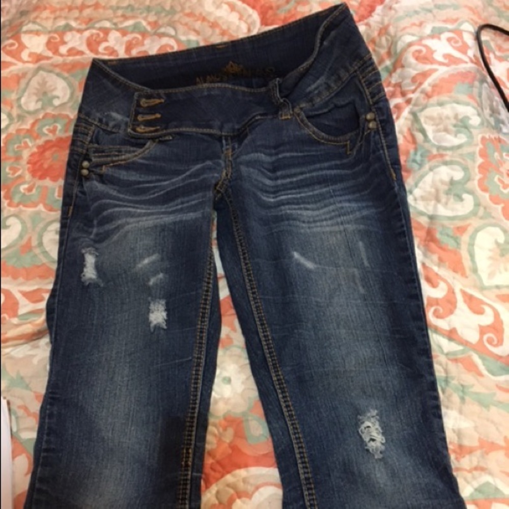 Jeans
